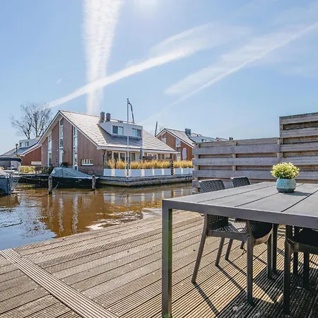 3 Bedroom Gorgeous In Uitgeest
